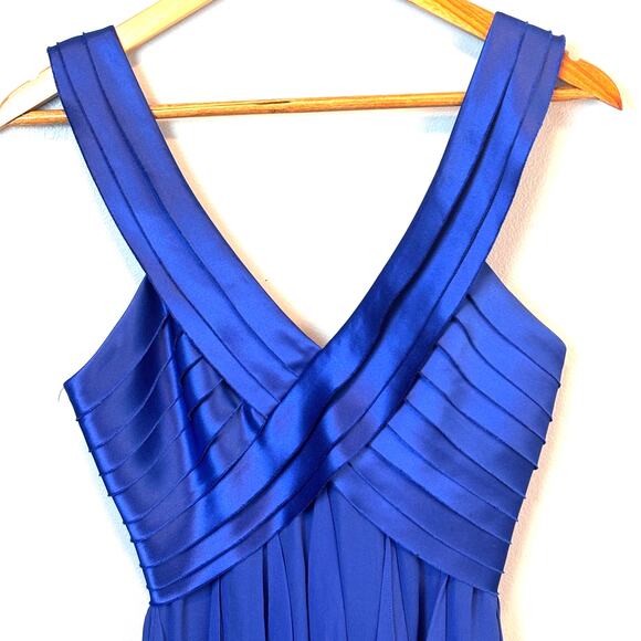 BCBG Maxazria Short Formal Party Dress Size 0 Blue Sapphire Ruffle Chiffon - Picture 5 of 8